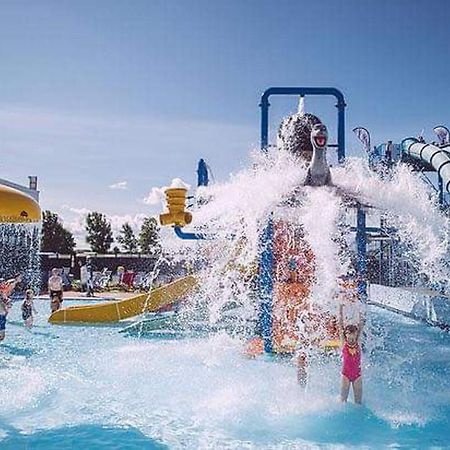 149 Holiday Resort Unity 3 Bedroom Passes Included 布里恩 外观 照片